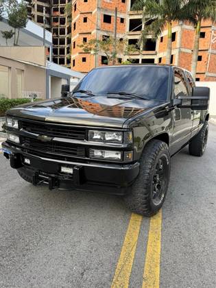 CHEVROLET SILVERADO 4.2 D-20 4X2 CS 18V TURBO INTERCOOLER DIESEL 2P MANUAL CHEVROLET SILVERADO 4.2 D-20 4X2 CS 18V TURBO INTERCOOLER DIESEL 2P MANUAL
